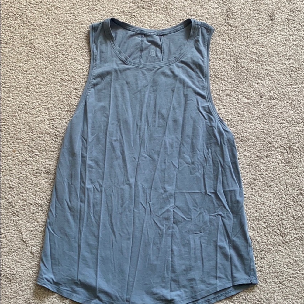 Lululemon tank top size 4